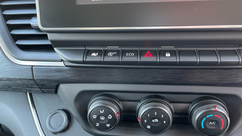 Renault Trafic Swb Diesel SL30 Blue dCi 150 Extra [Safety] Van